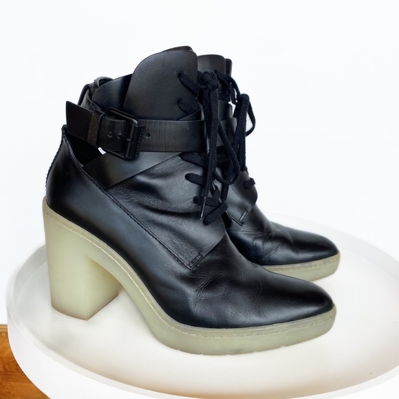 Alexander Wang Black and Cream Ankle Boots - Picture 3 of 12